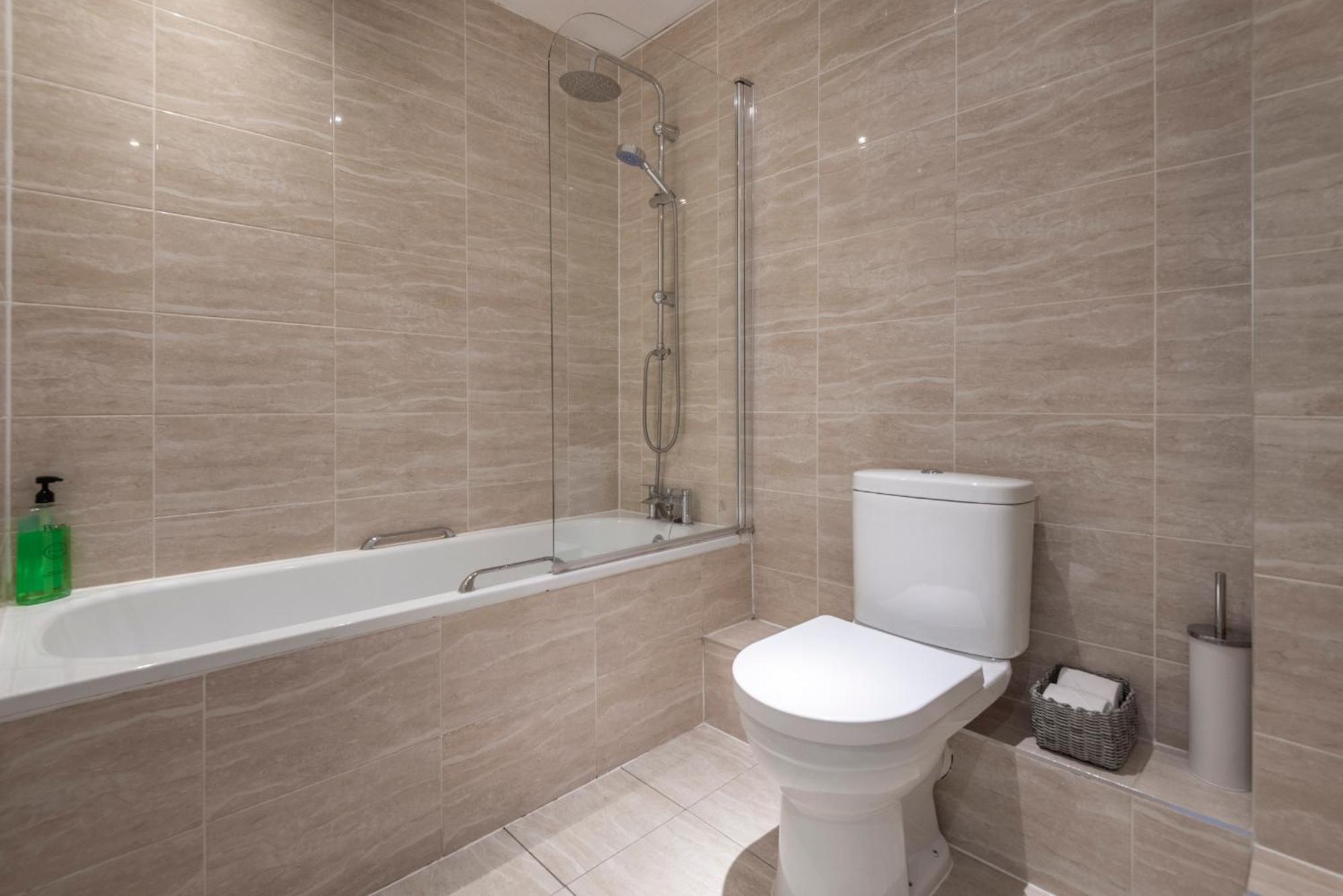 Apartmán 2 Bed Town House With Garden In Hackney, Londýn Exteriér fotografie